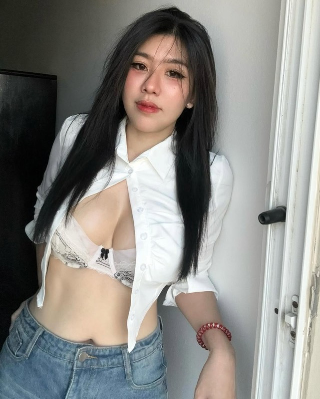 Click image for larger version

Name:	dang-anh-di-cafe-hot-girl-nong-dan-van-hut-tron-su-chu-y-Hinh-4.jpg
Views:	21
Size:	116.1 KB
ID:	186