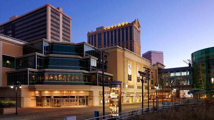 Click image for larger version

Name:	caesars-atlantic-city.jpg
Views:	7
Size:	101.6 KB
ID:	1009