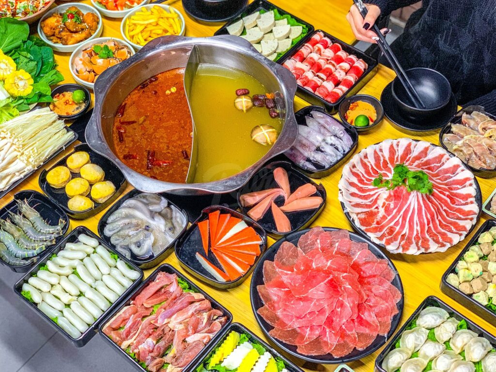 Click image for larger version  Name:	Lẩu Tứ Xuyên (Sichuan Hot Pot).jpg Views:	0 Size:	385.9 KB ID:	1469