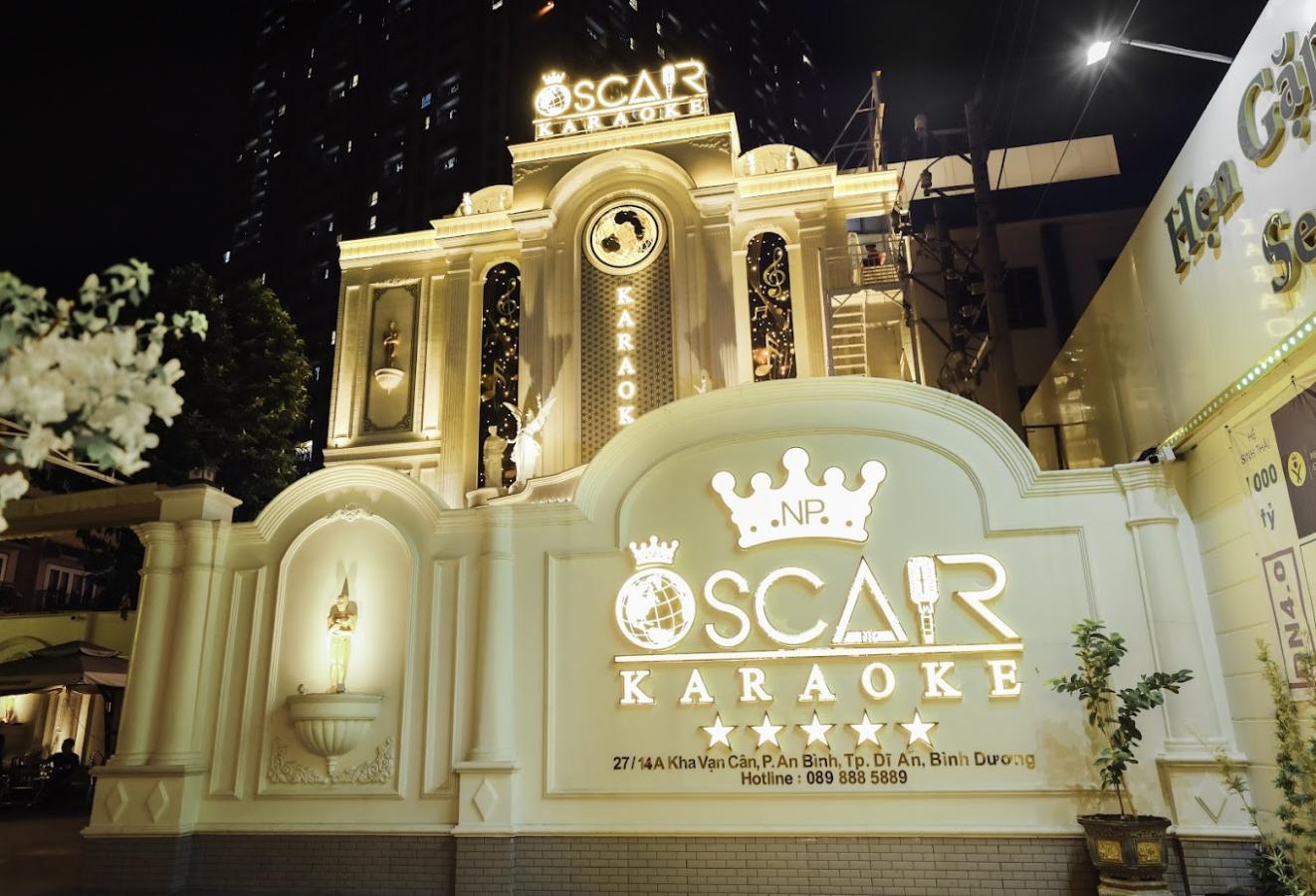 Click image for larger version  Name:	oscar-karaoke.jpg Views:	2 Size:	152.5 KB ID:	6761