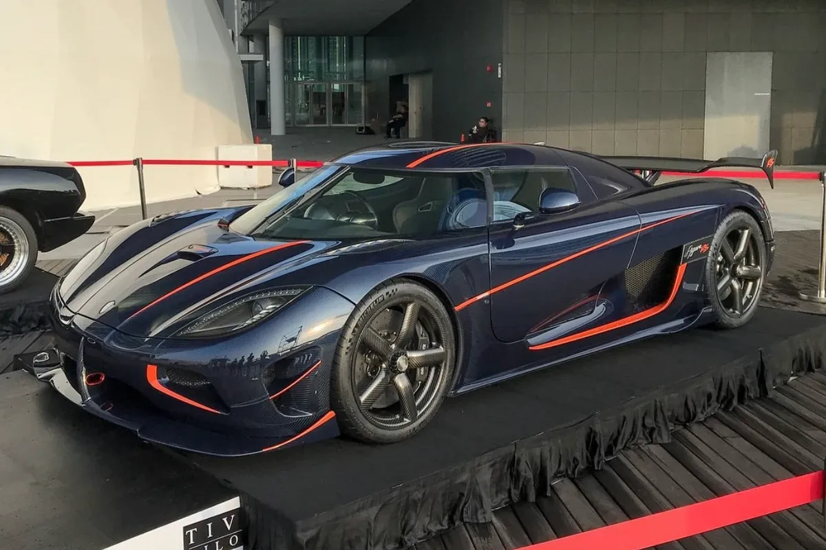 Click image for larger version

Name:	Koenigsegg_Agera_RS_Singapore_21.webp
Views:	6
Size:	93.3 KB
ID:	12615