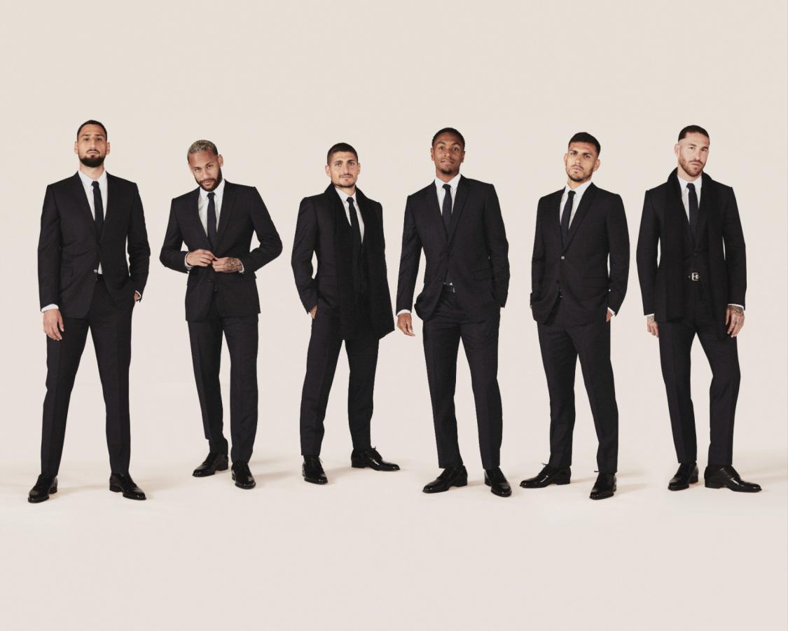 Click image for larger version  Name:	DIOR_PSG_GROUPSHOT-%C2%A9BRETT-LLOYD_From-left-to-right-_-Gianluigi-Donnarumma_Neymar-Jr_Marco-Verratti_Abdou-Diallo_Leandro-Paredes_Sergio-Ramos.jpg Views:	0 Size:	63.8 KB ID:	13068