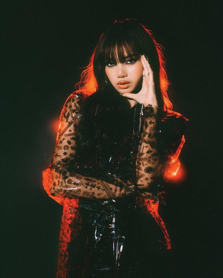 Click image for larger version  Name:	lisa-first-studio-album-alter-ego-concept-photo-documents-4-17407062653911021090359-1740710770839-1740710771355256175207.jpg Views:	0 Size:	54.7 KB ID:	13760