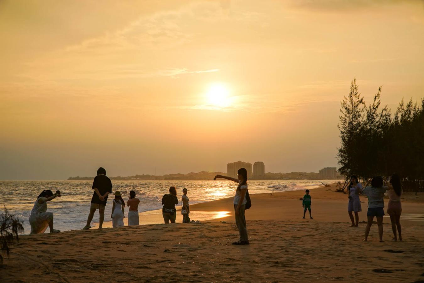 Click image for larger version

Name:	ho-coc-4.jpg
Views:	7
Size:	100.1 KB
ID:	24106