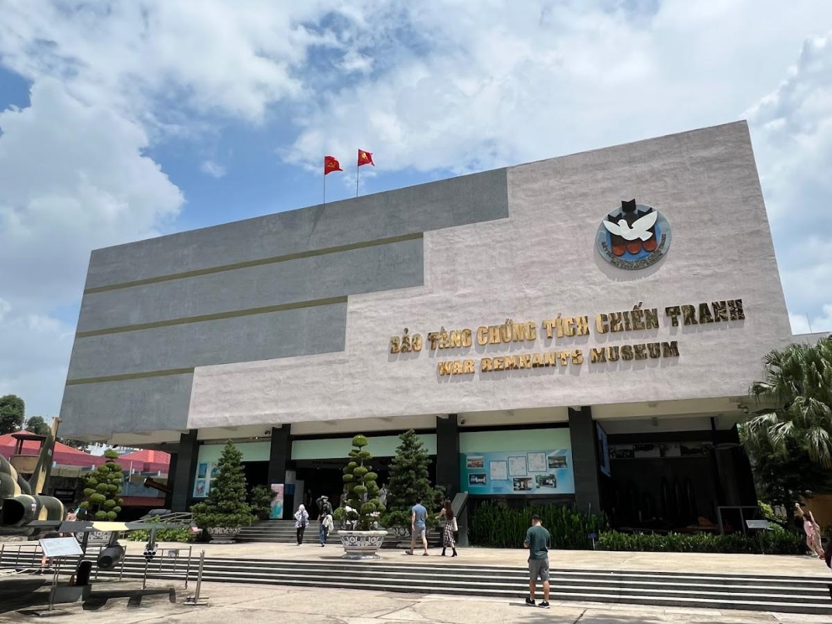 Click image for larger version

Name:	Bảo tàng Chứng tích Chiến tranh.jpg
Views:	10
Size:	135.2 KB
ID:	24639