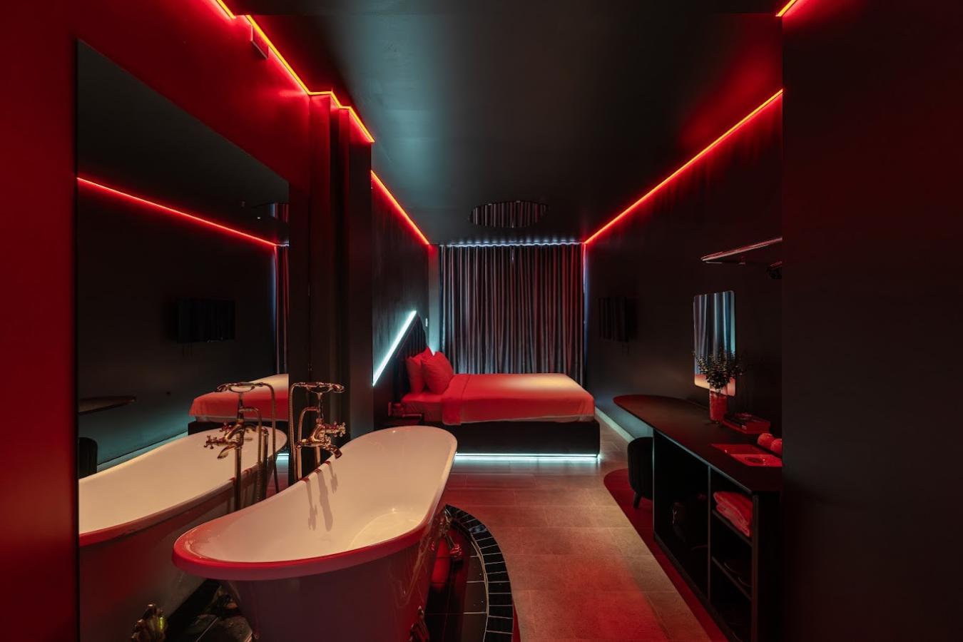 Click image for larger version

Name:	dao-tien-hotel-5.jpg
Views:	10
Size:	77.9 KB
ID:	25050