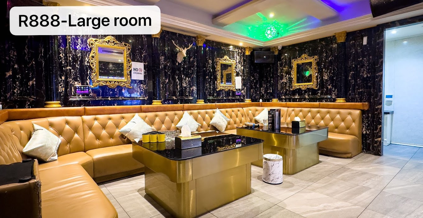 Click image for larger version

Name:	Action Karaoke.jpg
Views:	9
Size:	337.5 KB
ID:	25092