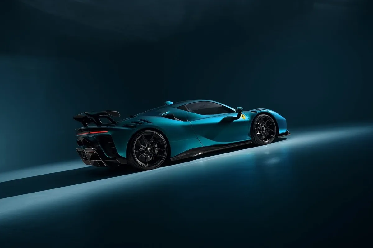 Click image for larger version

Name:	Ferrari_SF90_XX_Stradale_Novitec_1.webp
Views:	9
Size:	24.0 KB
ID:	25228