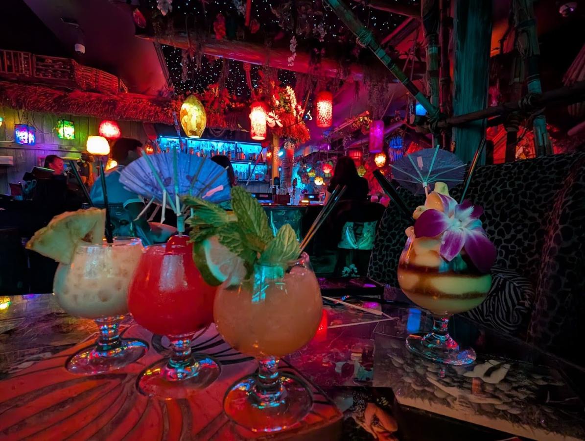 Click image for larger version

Name:	The Golden Tiki 2.jpg
Views:	9
Size:	154.7 KB
ID:	25273