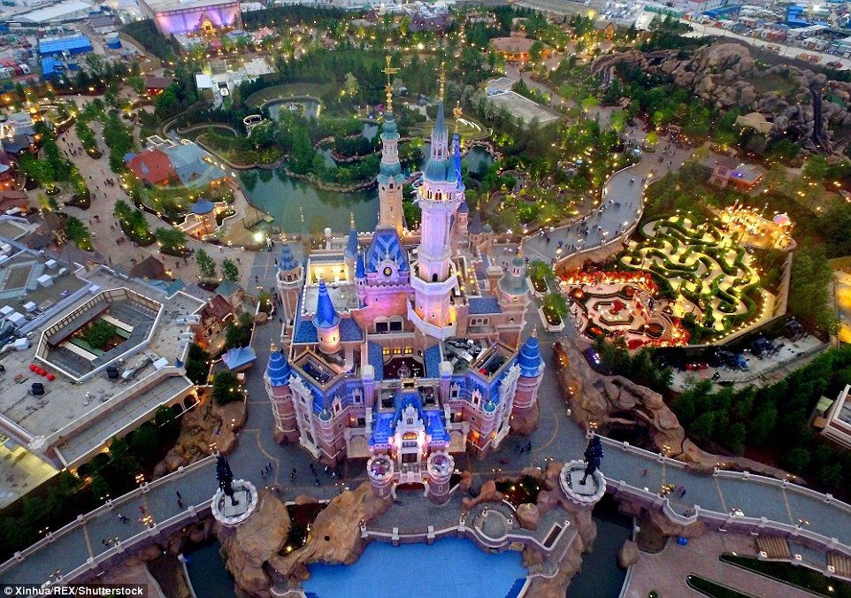 Click image for larger version

Name:	Disneyland Thượng Hải.jpg
Views:	10
Size:	342.5 KB
ID:	25428