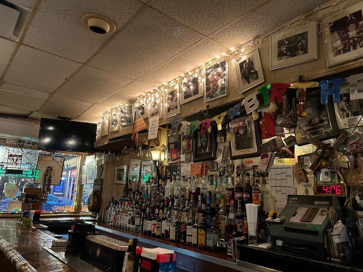 Click image for larger version

Name:	Jimmy's Corner.jpg
Views:	8
Size:	209.9 KB
ID:	25494