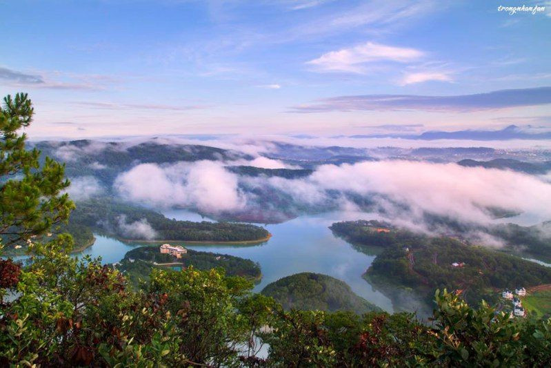 Click image for larger version

Name:	Trekking Đỉnh Pinhatt 2.jpg
Views:	10
Size:	131.3 KB
ID:	25768