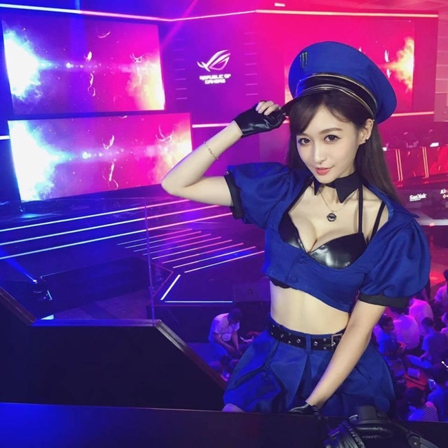 Click image for larger version

Name:	148430214855944-1-nhac-nghi-lok-yii-game-thu-sexy---24-.jpg
Views:	11
Size:	115.4 KB
ID:	25778
