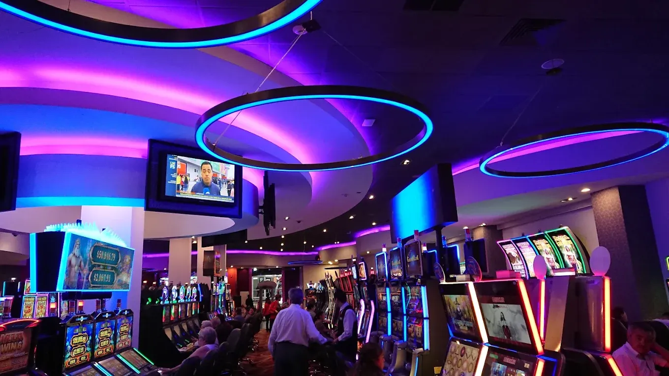 Click image for larger version

Name:	Casino Life 2.webp
Views:	5
Size:	117.8 KB
ID:	26214