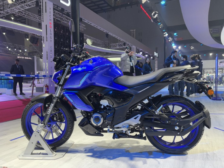 Click image for larger version

Name:	Moto-2025-Yamaha-FZ-S-Fi-Hybrid-trinh-lang-gia-re-44-trieu-dong-ya2-1745824995-225-width740height555.jpg
Views:	7
Size:	143.8 KB
ID:	26232