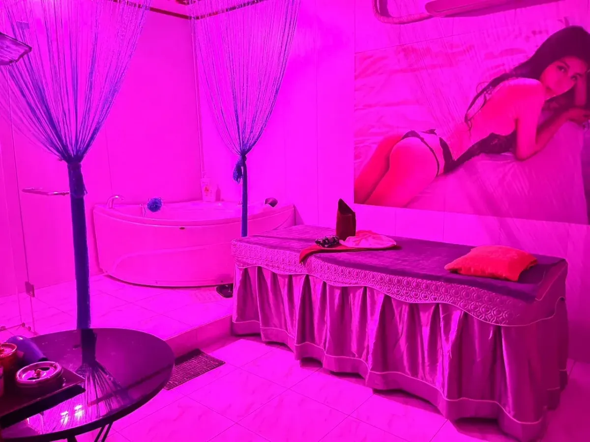 Click image for larger version

Name:	Massage Trúc Mây.webp
Views:	0
Size:	77.0 KB
ID:	26262
