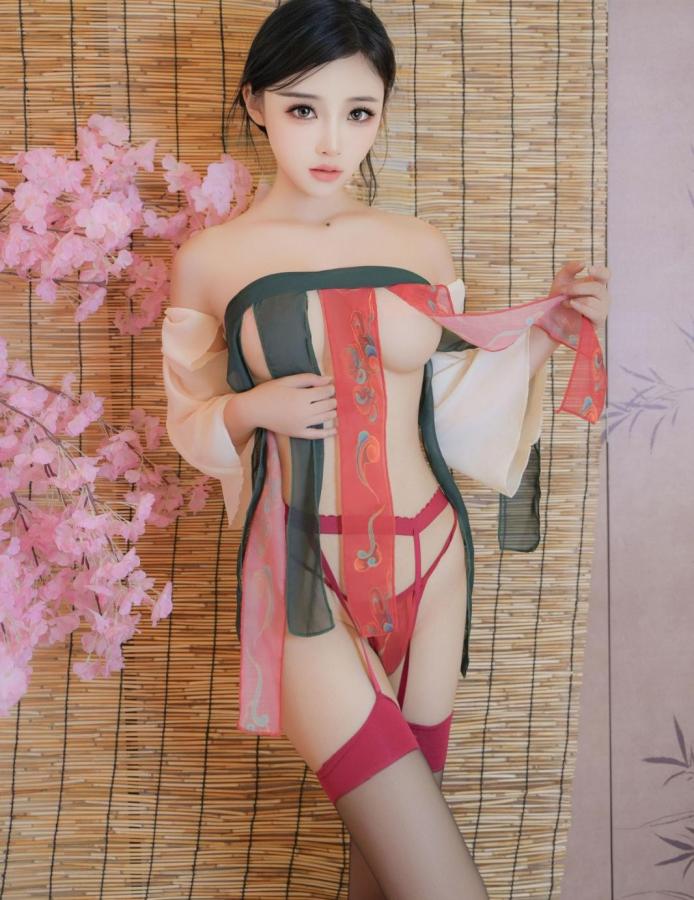 Click image for larger version

Name:	Dieu-Kha-Mieu_52.jpg
Views:	5
Size:	93.6 KB
ID:	26491