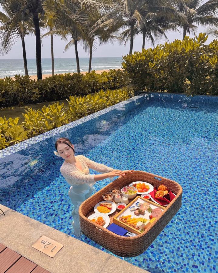 Click image for larger version

Name:	marriott-checkin3.jpg
Views:	7
Size:	167.7 KB
ID:	26583