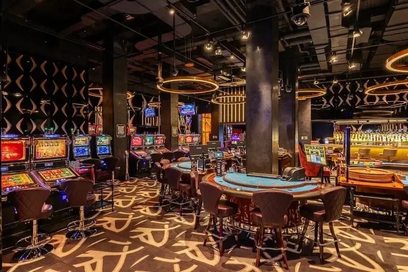 Click image for larger version

Name:	Casino Boomerang.webp
Views:	11
Size:	89.7 KB
ID:	26635