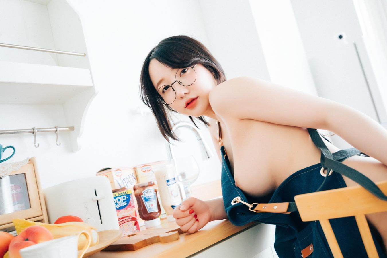 Click image for larger version

Name:	tải xuống (3).jpg
Views:	11
Size:	90.8 KB
ID:	26755