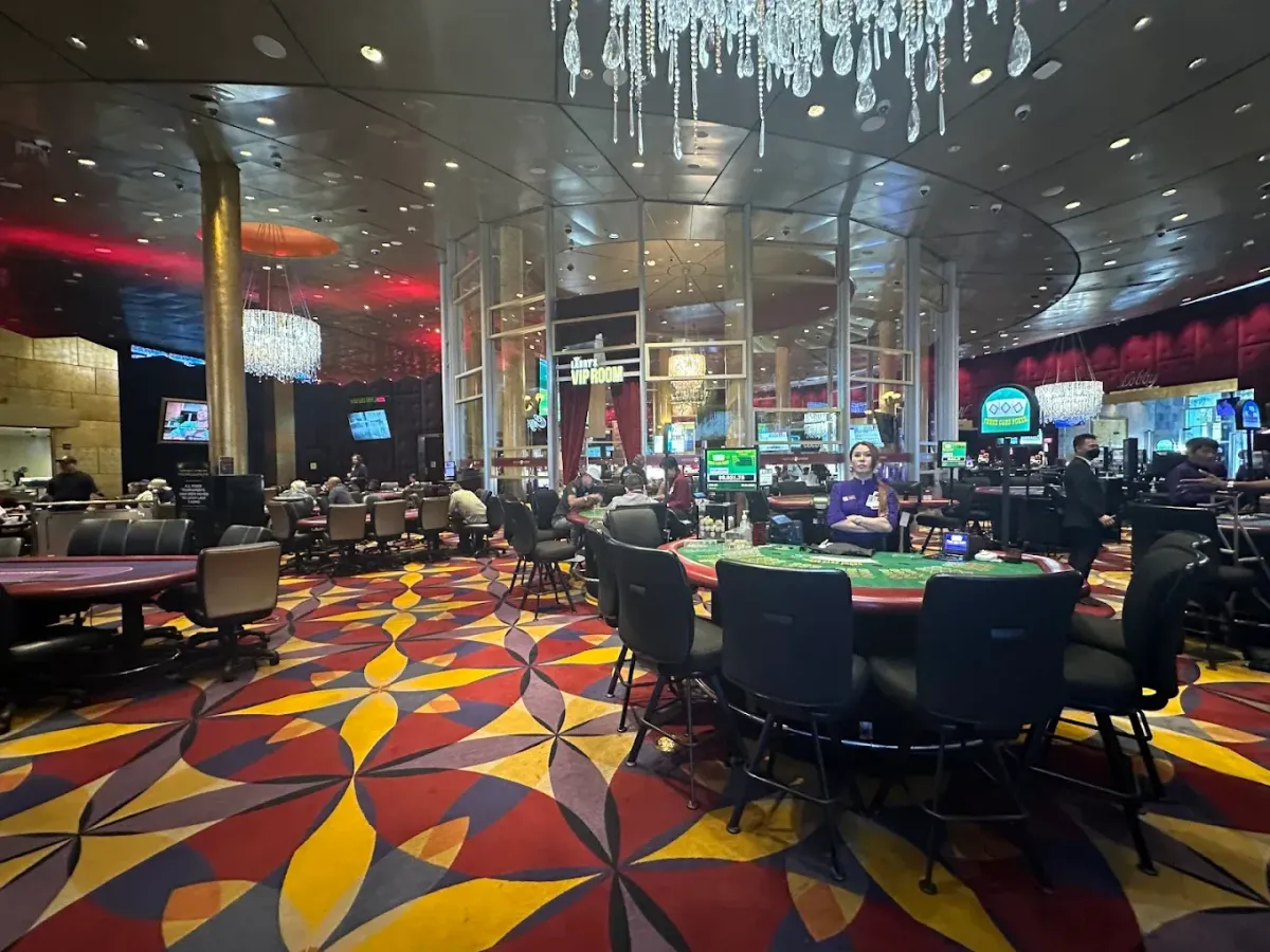 Click image for larger version

Name:	Hustler Casino.webp
Views:	6
Size:	125.8 KB
ID:	26989