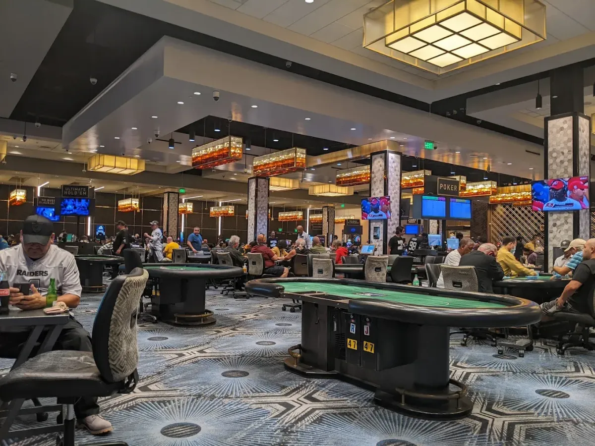 Click image for larger version

Name:	Hollywood Park Casino 2.webp
Views:	7
Size:	157.2 KB
ID:	26992