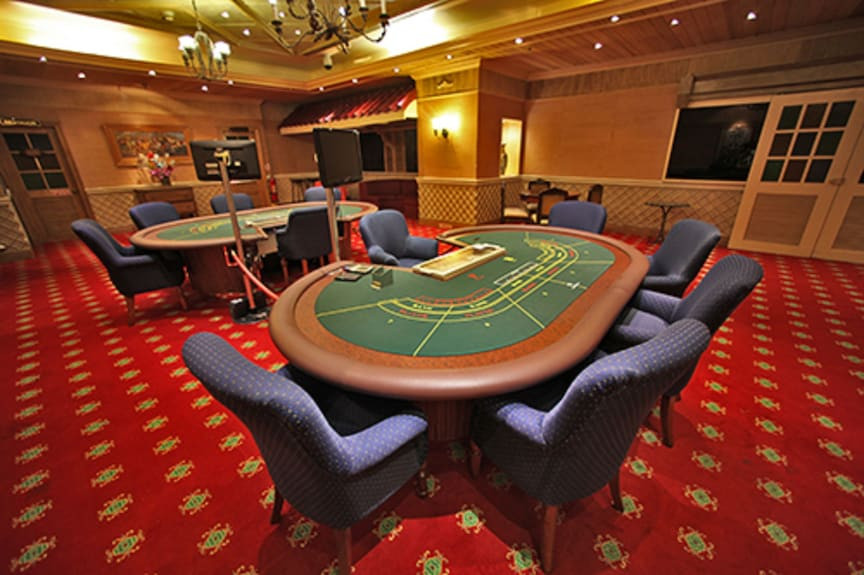 Click image for larger version  Name:	Waterfront Cebu City Hotel &amp; Casino.jpg Views:	0 Size:	131.2 KB ID:	27223