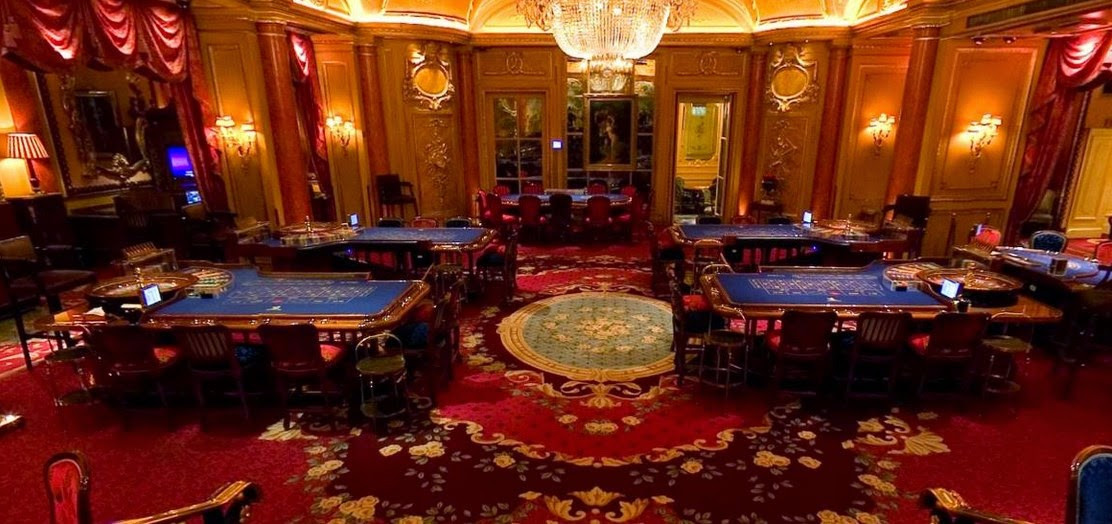 Click image for larger version

Name:	The Ritz Club.jpg
Views:	0
Size:	198.9 KB
ID:	27478