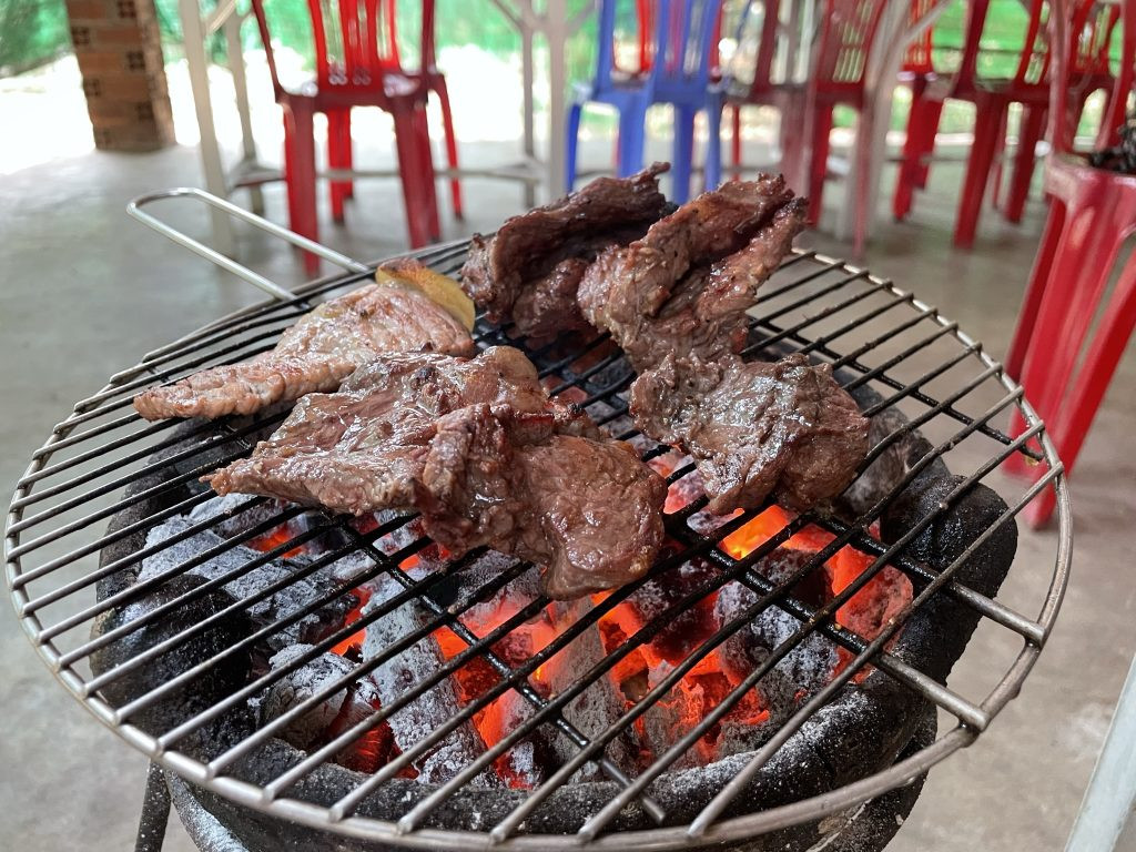 Click image for larger version

Name:	bò nướng.jpg
Views:	0
Size:	304.5 KB
ID:	27670