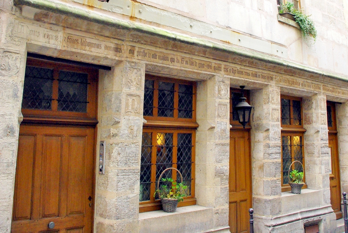 Click image for larger version

Name:	nhung-diem-du-lich-it-nguoi-biet-o-paris-1.jpg
Views:	10
Size:	375.6 KB
ID:	27782