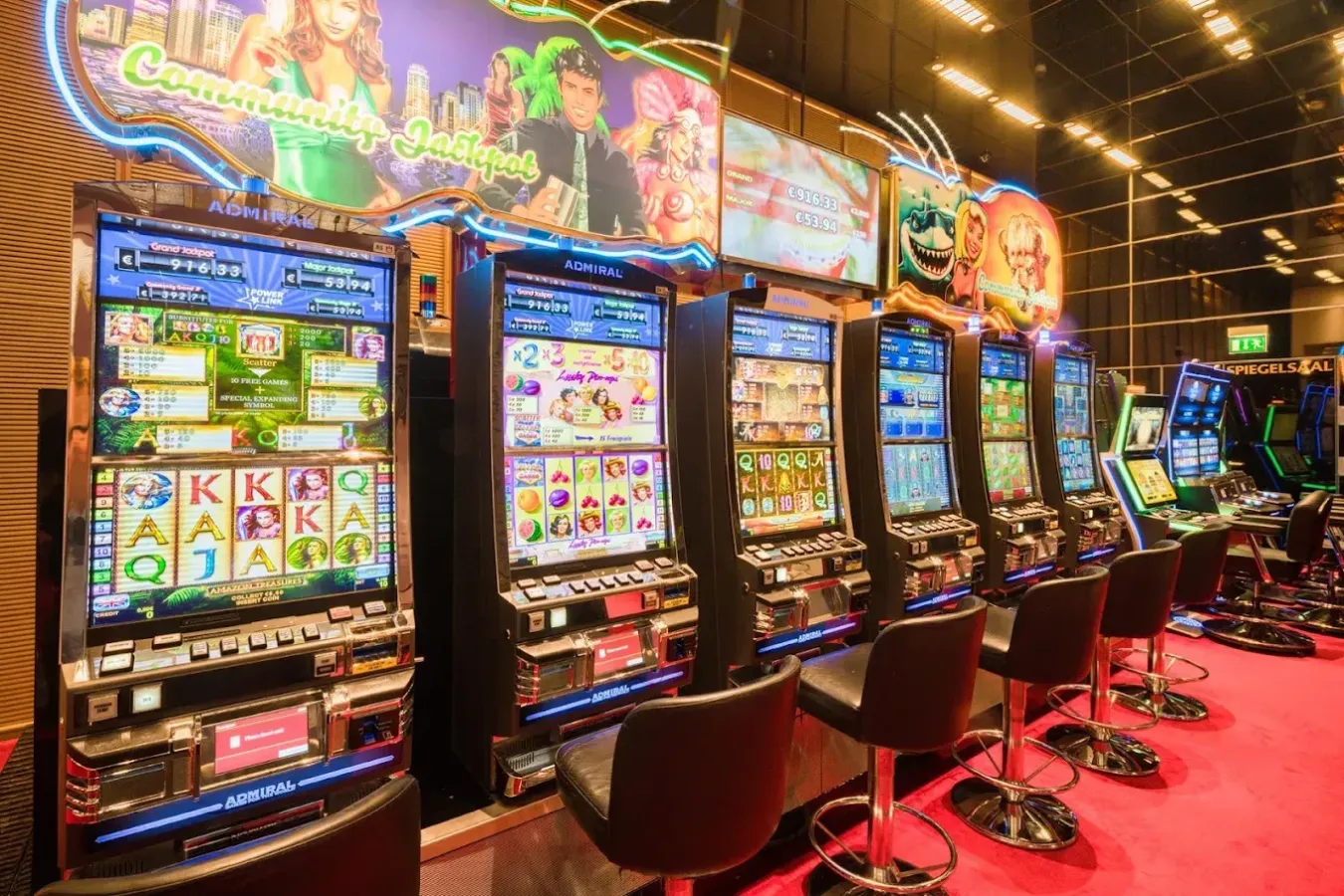 Click image for larger version

Name:	Casino Esplanade 2.webp
Views:	8
Size:	200.1 KB
ID:	27828