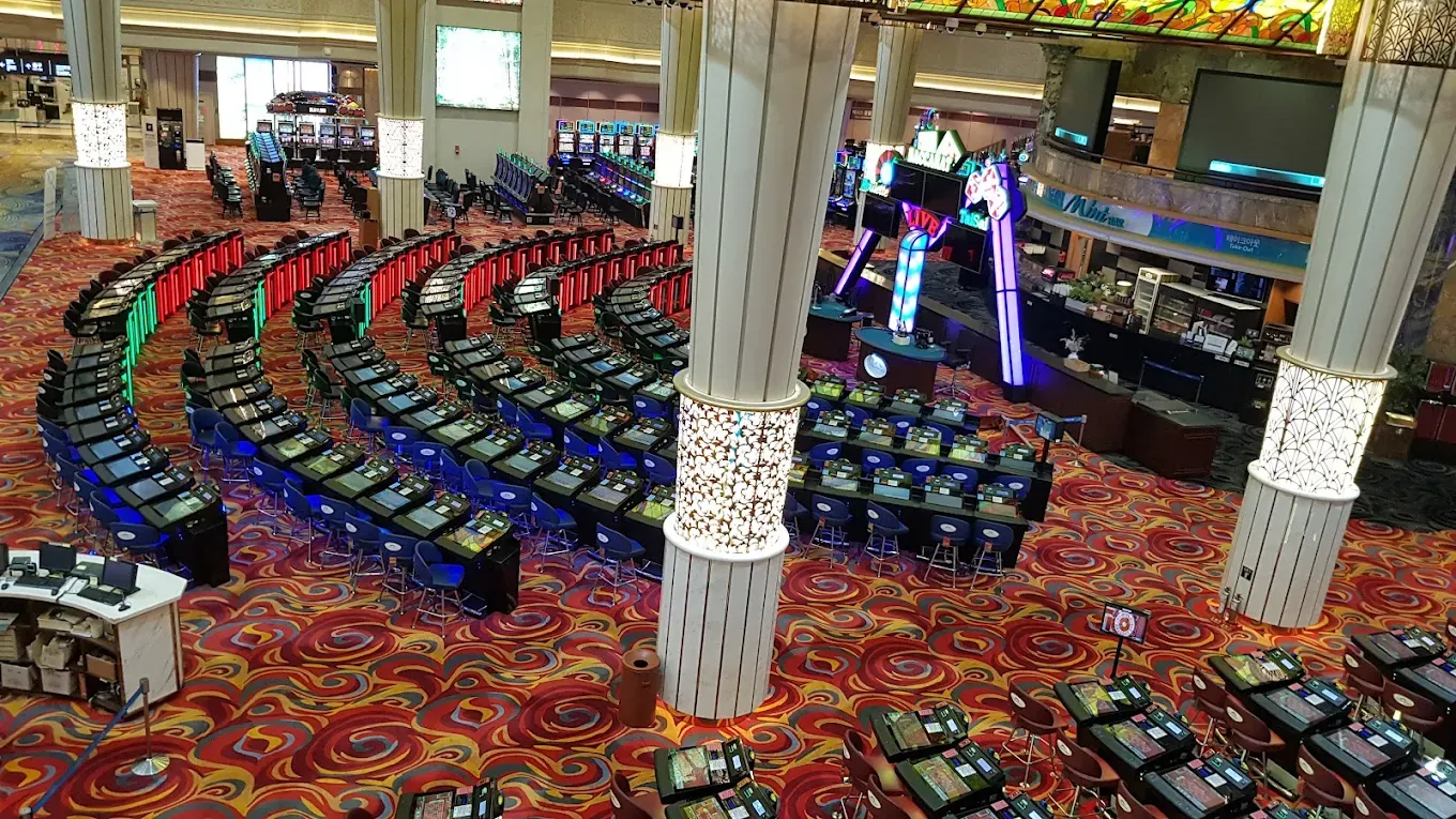 Click image for larger version

Name:	Kangwon Land Casino &amp; Hotel.webp
Views:	5
Size:	268.3 KB
ID:	28914