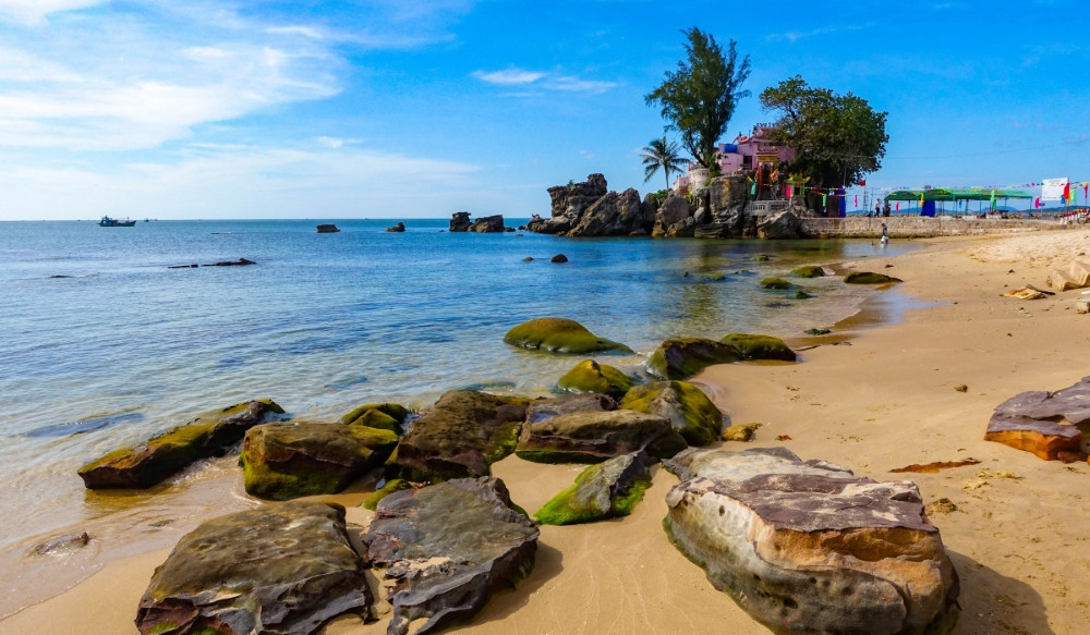 Click image for larger version

Name:	Dinh Cậu.jpg
Views:	13
Size:	197.4 KB
ID:	30058