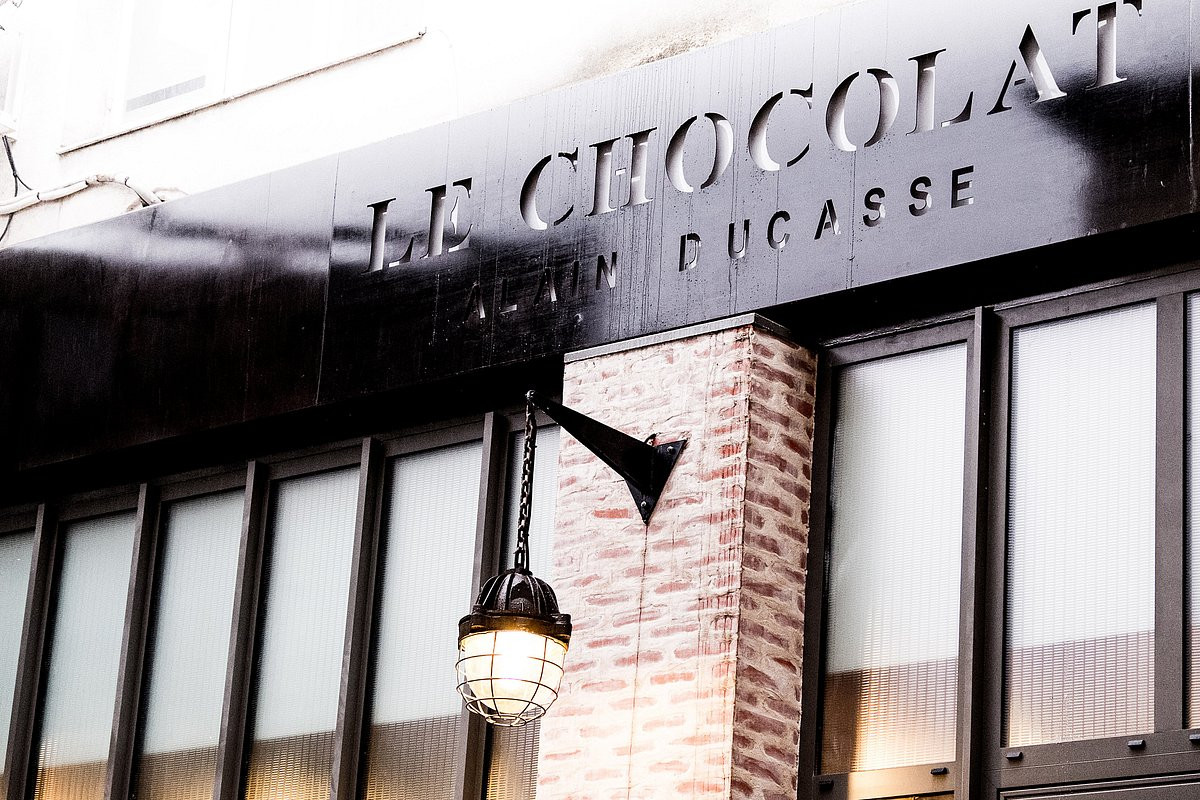 Click image for larger version  Name:	le-chocolat-alain-ducasse.jpg Views:	0 Size:	316.0 KB ID:	30167