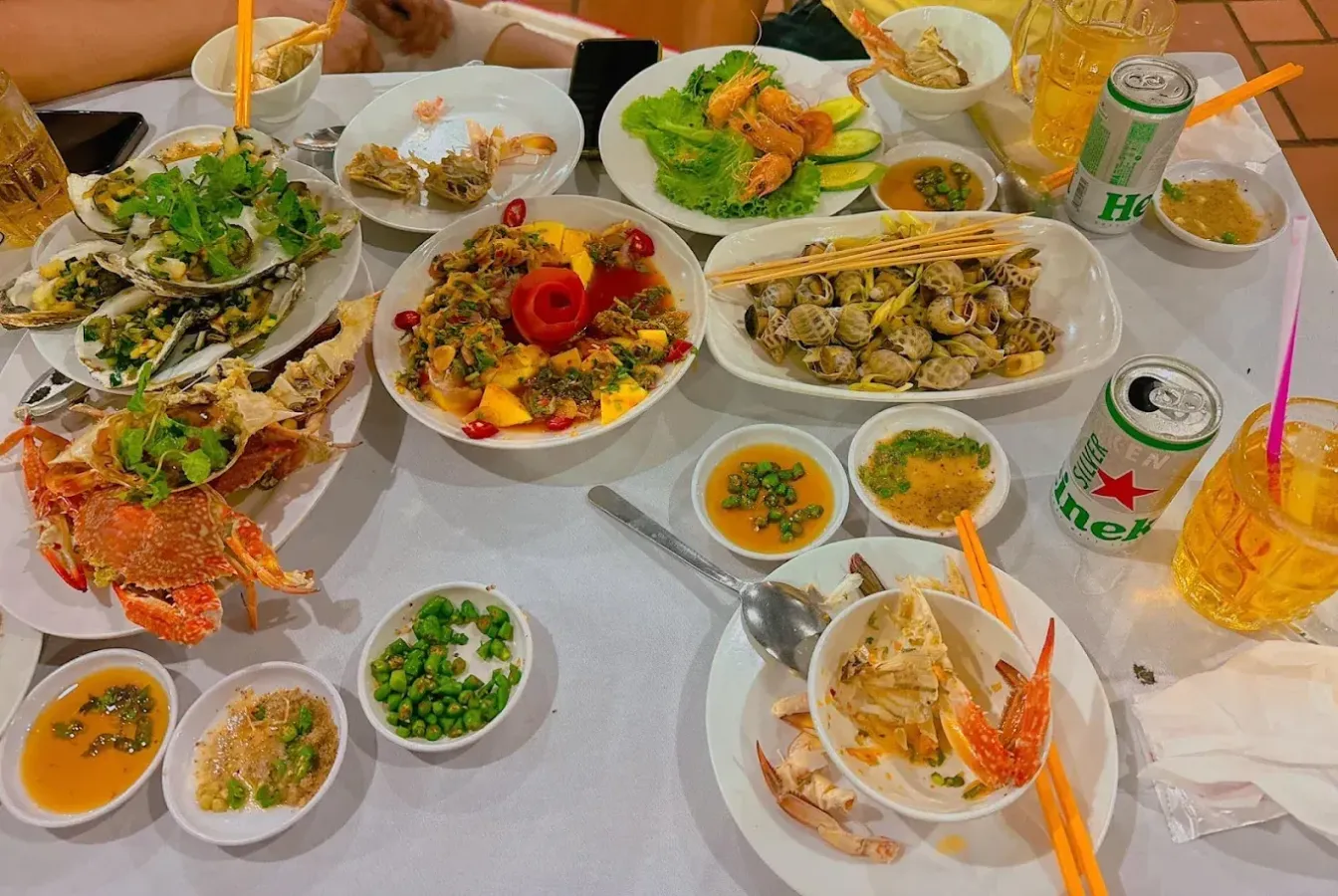 Click image for larger version

Name:	Quán Cây Bàng.webp
Views:	5
Size:	152.4 KB
ID:	30278