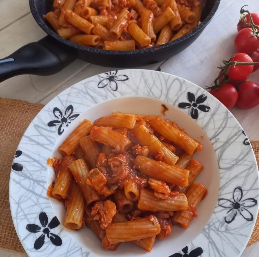 Click image for larger version

Name:	Lampredotto Pasta.jpg
Views:	0
Size:	100.6 KB
ID:	30576