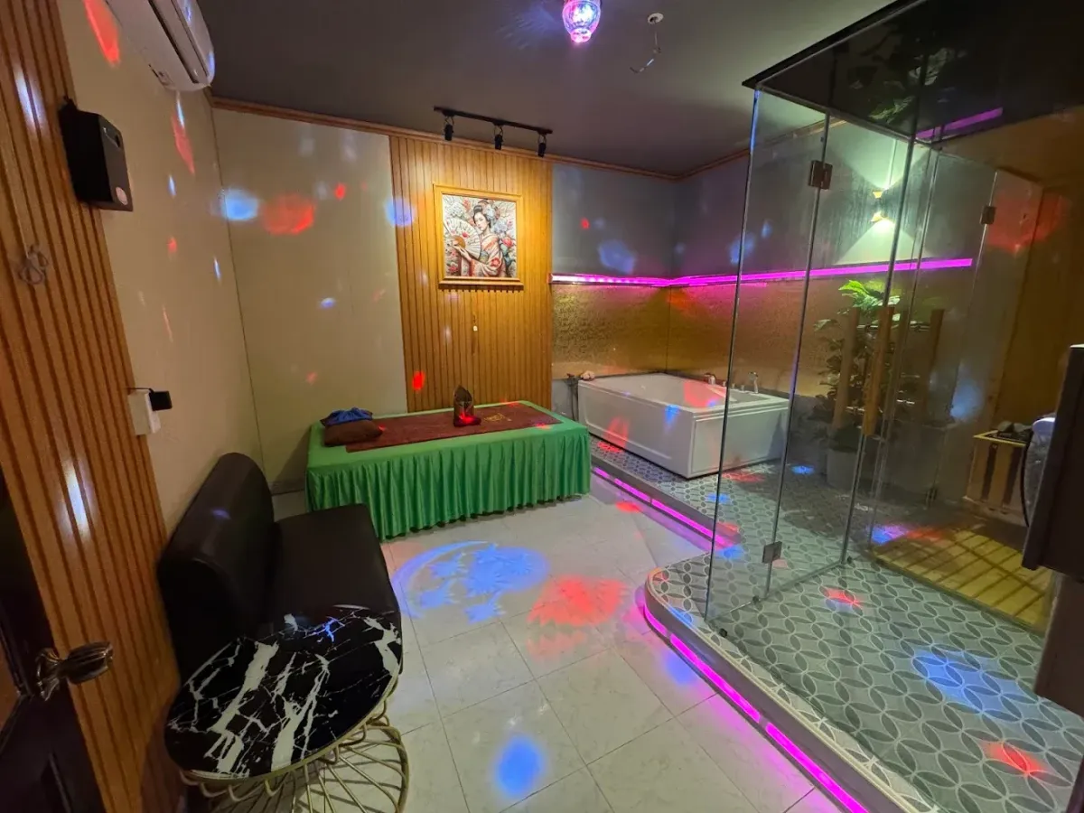 Click image for larger version

Name:	Massage Phong Nguyệt Cát.webp
Views:	6
Size:	87.1 KB
ID:	30726