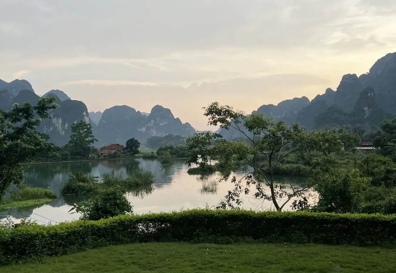 Click image for larger version

Name:	Huu-Lung3-1752051395-3824-1752078364.webp
Views:	0
Size:	131.5 KB
ID:	31380