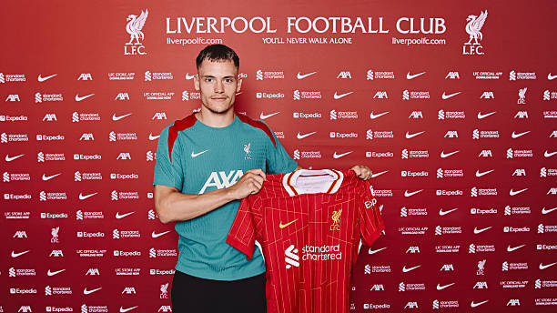 Click image for larger version

Name:	kirkby-england-florian-wirtz-is-unveiled-as-a-liverpool-player-after-his-signing-at-axa.jpg
Views:	10
Size:	93.0 KB
ID:	31510