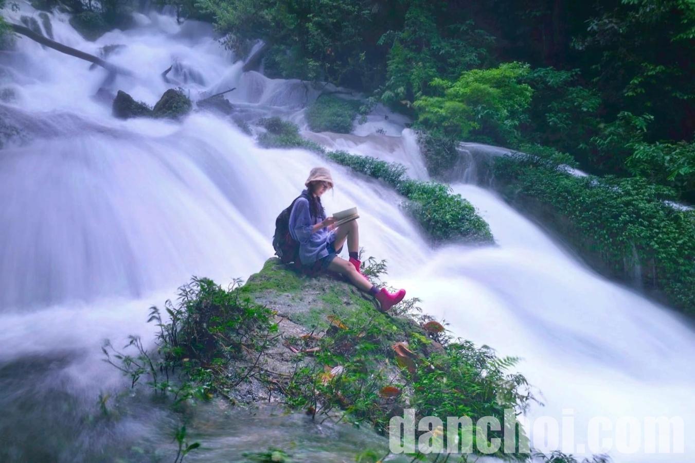 Click image for larger version

Name:	chinh-phuc-thac-nam-luc-tuyet-tac-hoang-so-giua-dai-ngan-tay-bac-5-edited-1752813272230.jpg
Views:	15
Size:	144.9 KB
ID:	32120