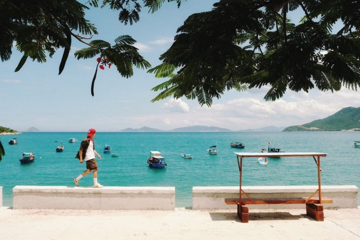 Click image for larger version

Name:	1753515718-ninh-van-width1200height800.jpg
Views:	7
Size:	125.2 KB
ID:	32471