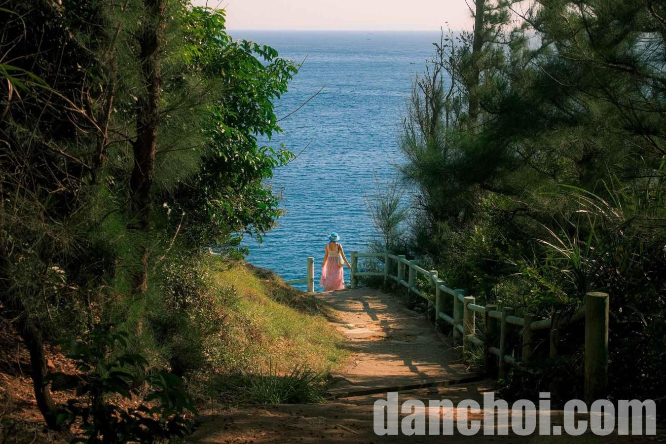 Click image for larger version

Name:	bai-mon-phu-yen-4.jpg
Views:	7
Size:	240.7 KB
ID:	32775