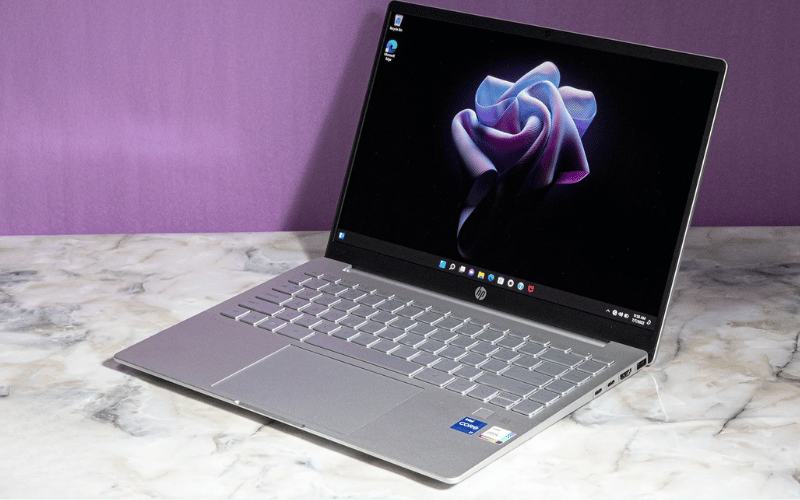 laptop cho thiết kế đồ họa