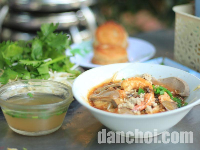 Click image for larger version

Name:	hu-tieu-sa-dec-06-1699025038.jpg
Views:	5
Size:	93.8 KB
ID:	34087