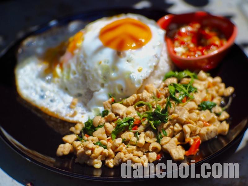 Click image for larger version

Name:	An-gi-khi-di-tham-quan-khu-vuon-khu-Vinpearl-Safari-Phu-Quoc-12-1617439727.jpg
Views:	2
Size:	112.6 KB
ID:	34287