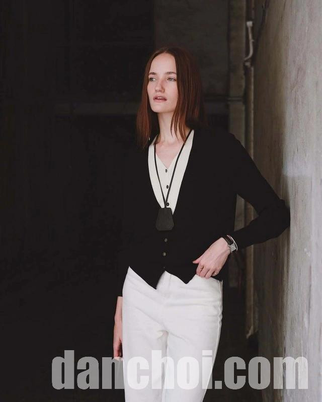 Click image for larger version

Name:	ao-khoac-cardigan-dmdstudios-17545295750991931945223.jpg
Views:	0
Size:	55.8 KB
ID:	34326