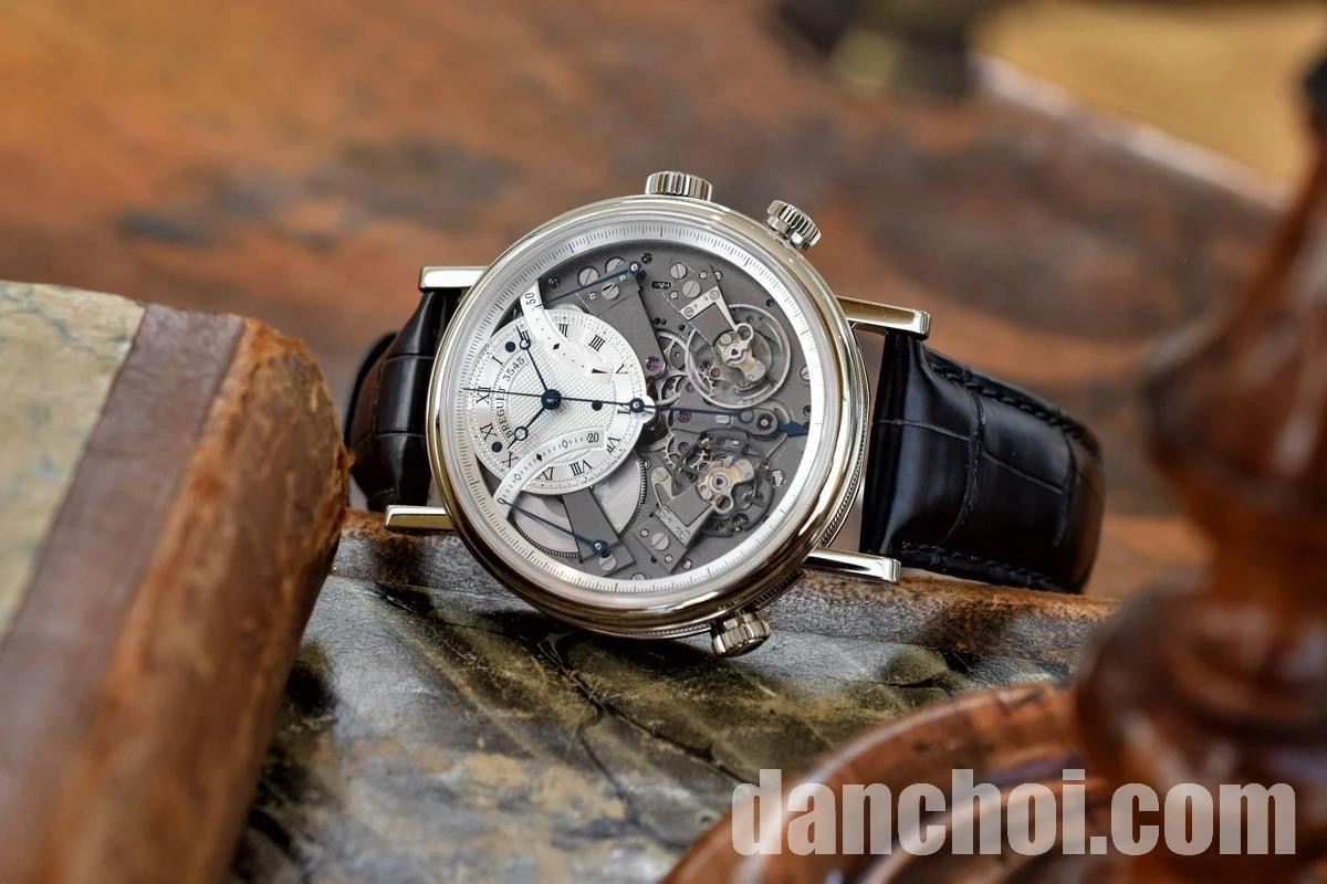 Click image for larger version

Name:	Breguet_Tradition_Chronograph_In.jpg
Views:	4
Size:	183.9 KB
ID:	34692