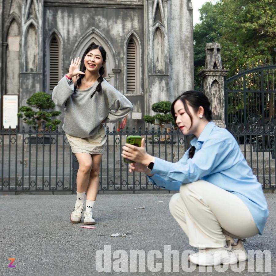 Click image for larger version

Name:	thuHanoi_27_znews_fotor_2025081517444.jpg
Views:	1
Size:	134.8 KB
ID:	34825