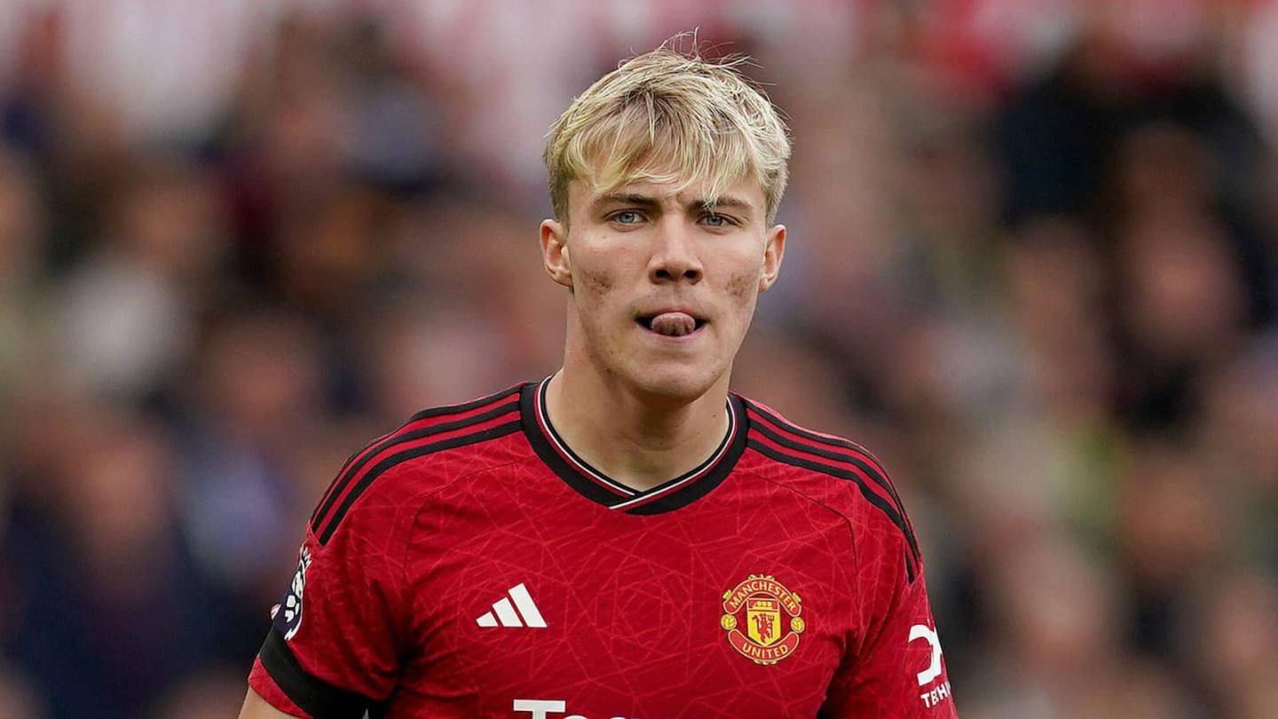 Click image for larger version

Name:	man-utd-striker-rasmus-hojlund-2309-0153.jpg
Views:	3
Size:	99.2 KB
ID:	35131