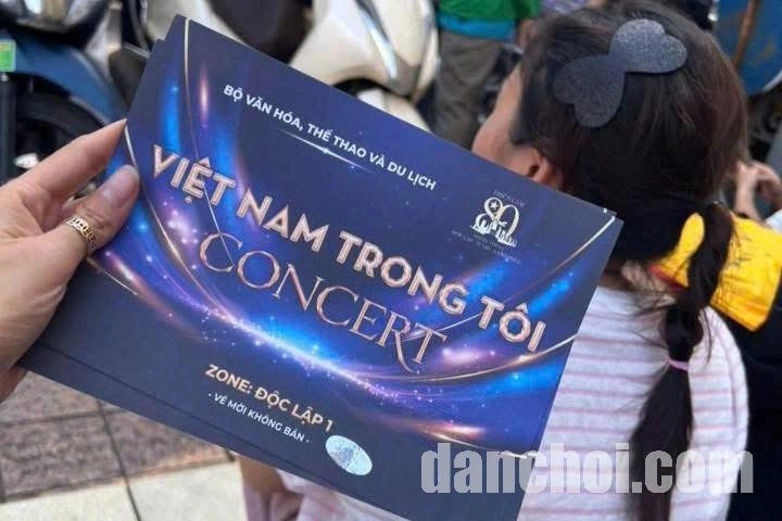 Click image for larger version

Name:	ve-mien-phi-xem-concert-viet-nam-trong-toi-duoc-ban-lai-gia-1-trieu-dong-cropped-1755666165483.jpg
Views:	6
Size:	89.1 KB
ID:	35271